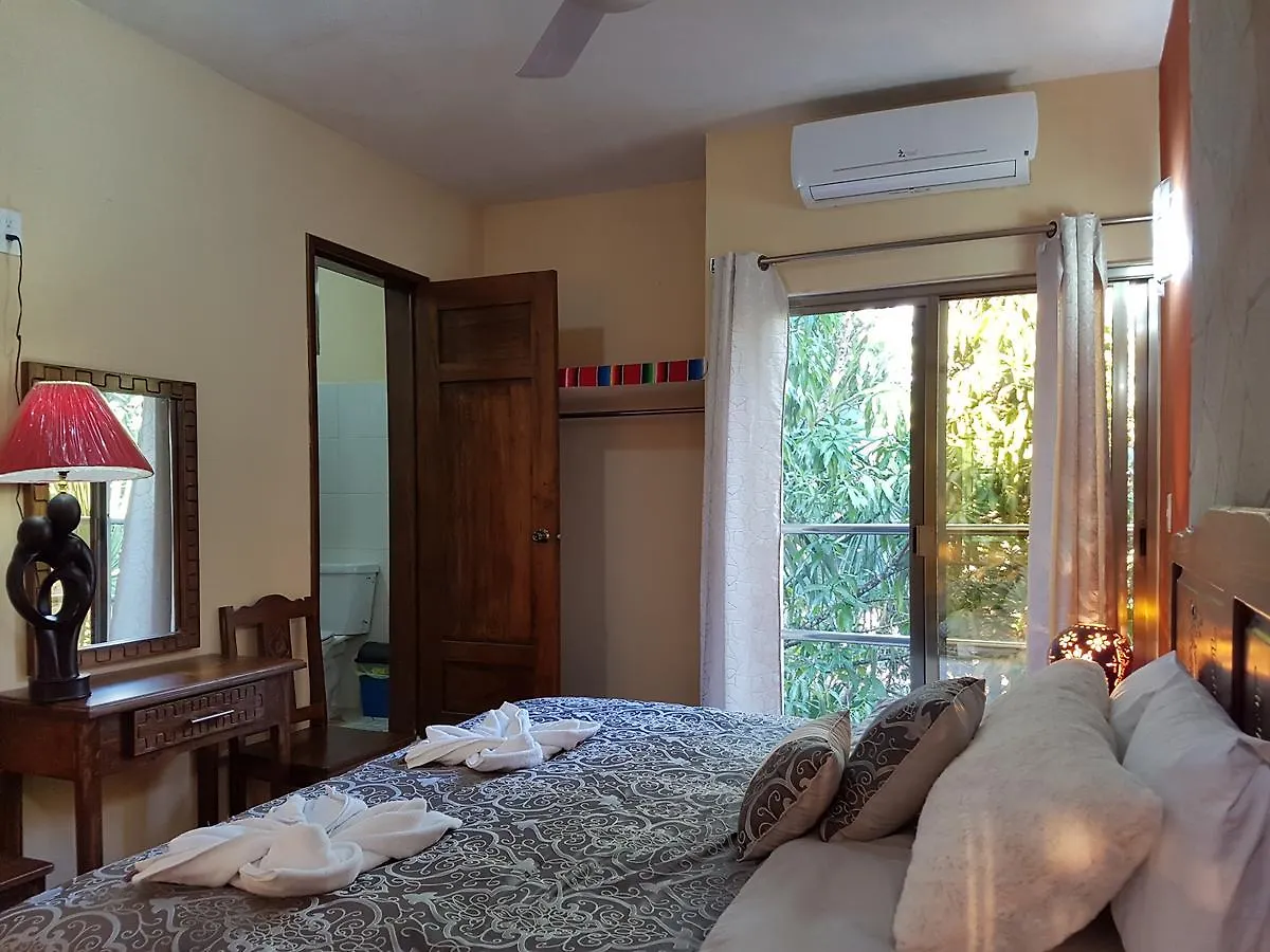 Hotel Mayahau Coba