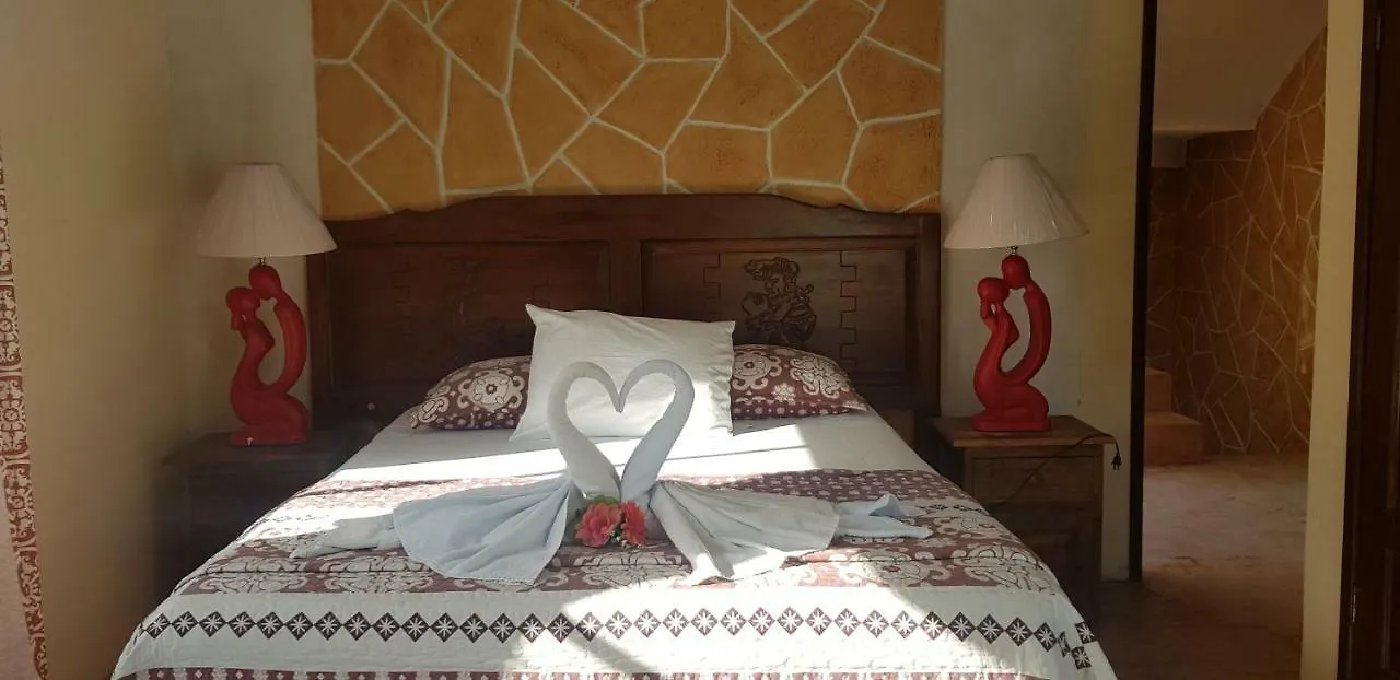 Hotel Mayahau Coba