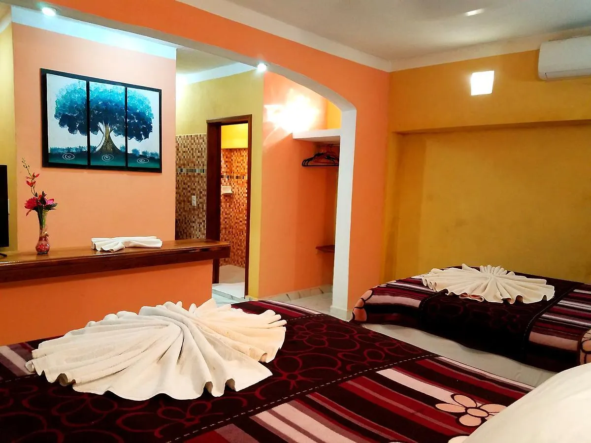Hotel Mayahau Coba