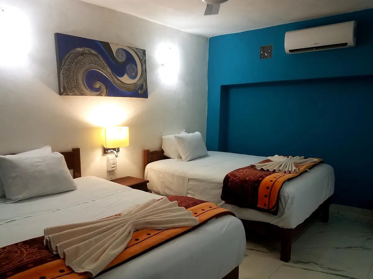 Hotel Mayahau Coba