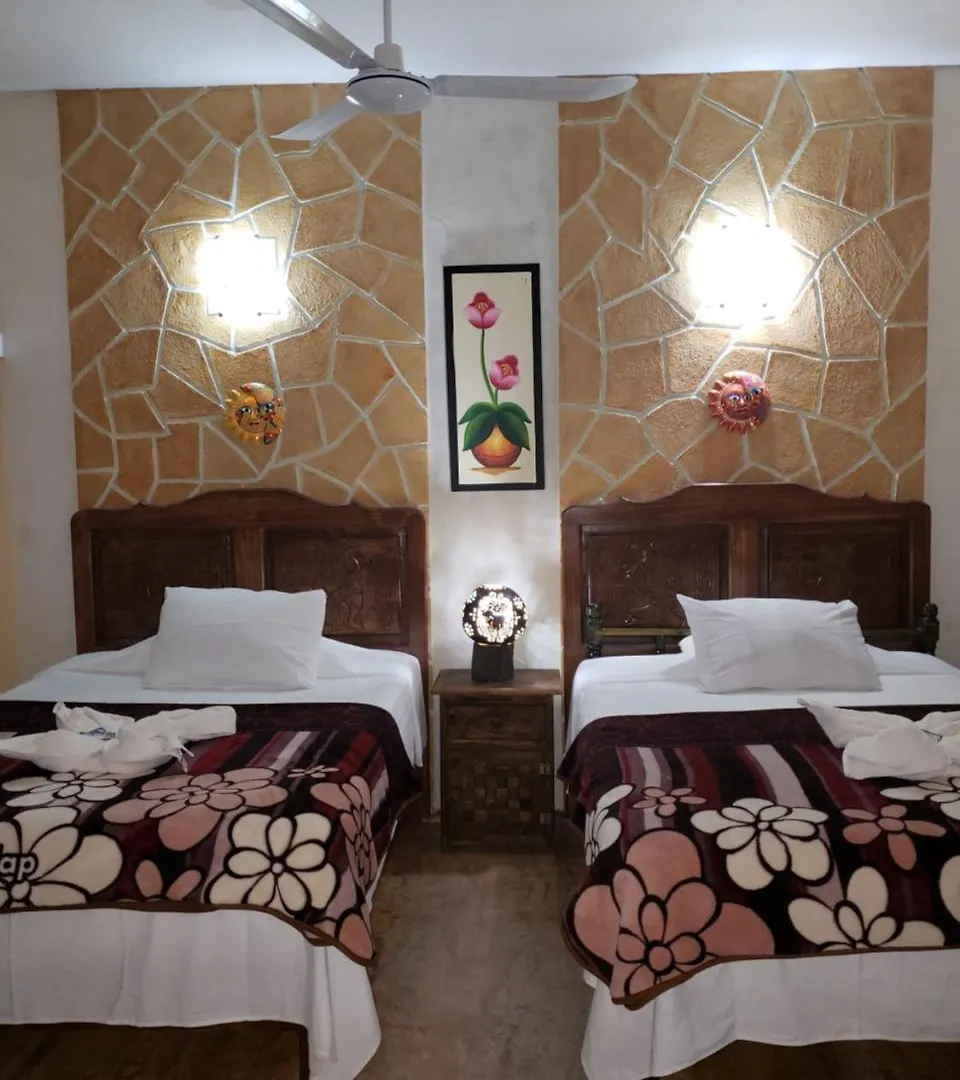 Hotel Mayahau Coba