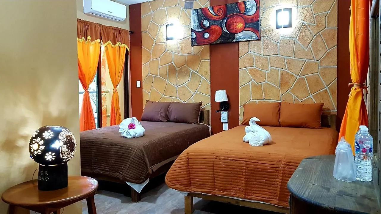 Hotel Mayahau Coba