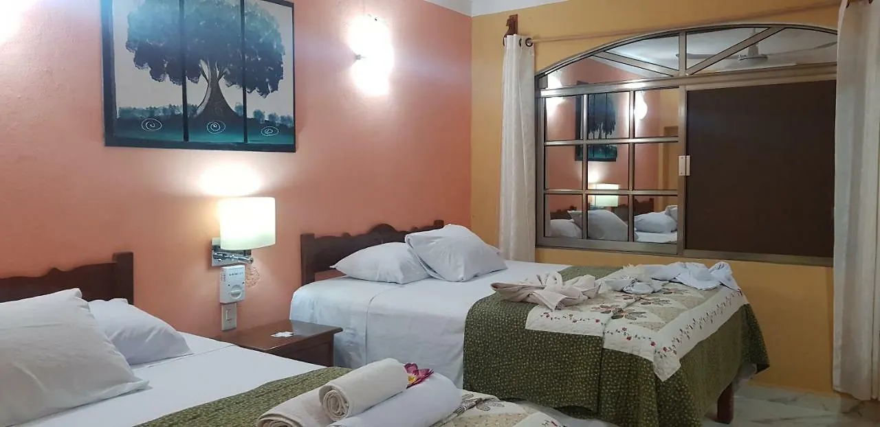 Hotel Mayahau Coba